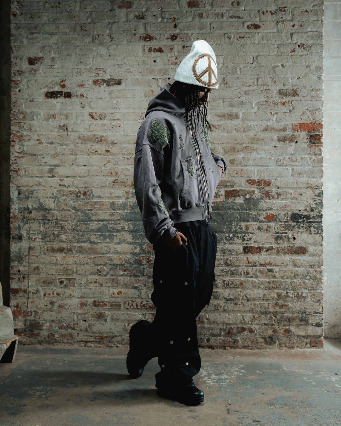 Peace chain hoodie (purple)