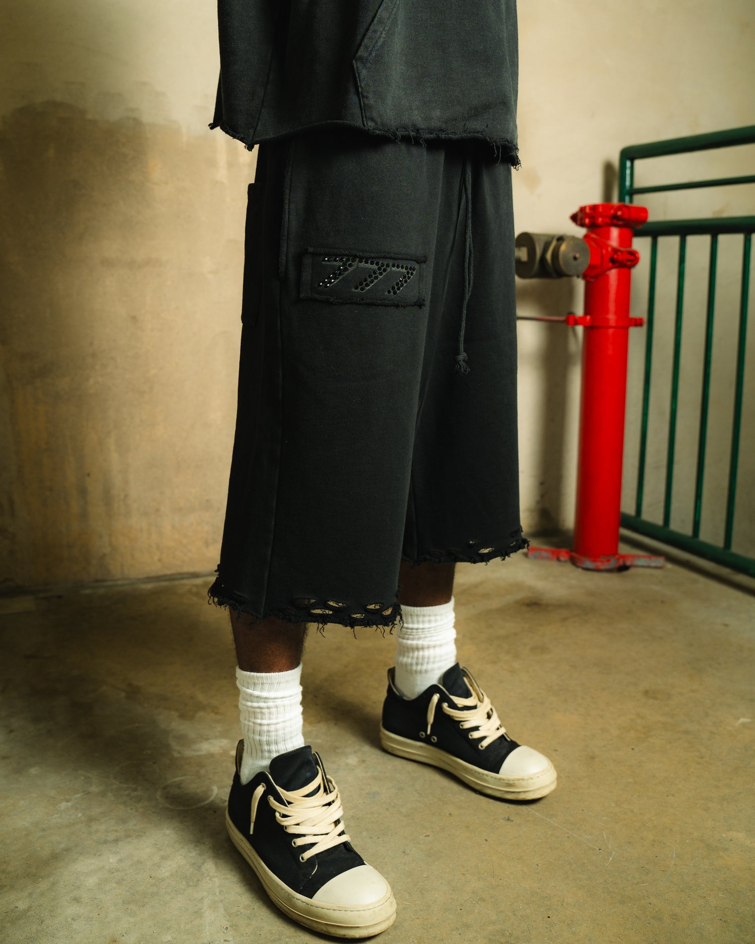Rager distressed Shorts